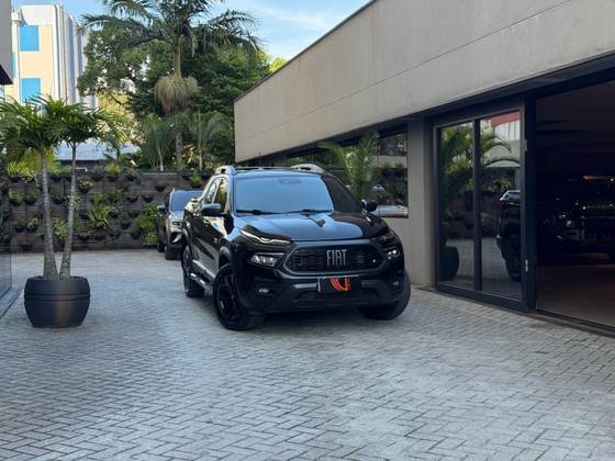 FIAT TORO 2.0 16V TURBO DIESEL ULTRA 4WD AT9 FIAT TORO 2.0 16V TURBO DIESEL ULTRA 4WD AT9